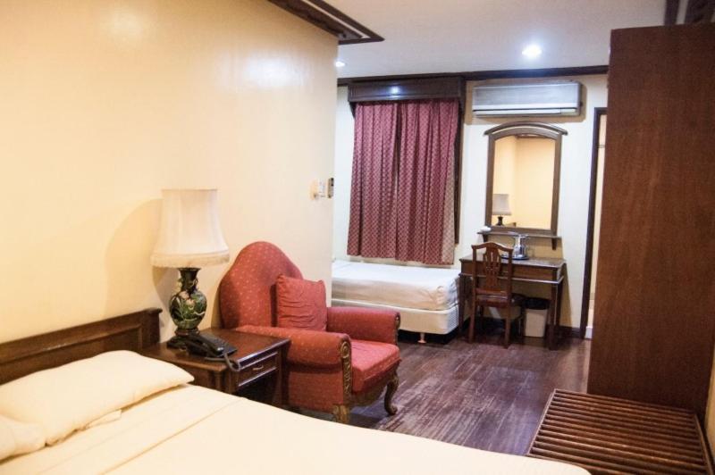 Malate Pensionne Manila Exteriér fotografie